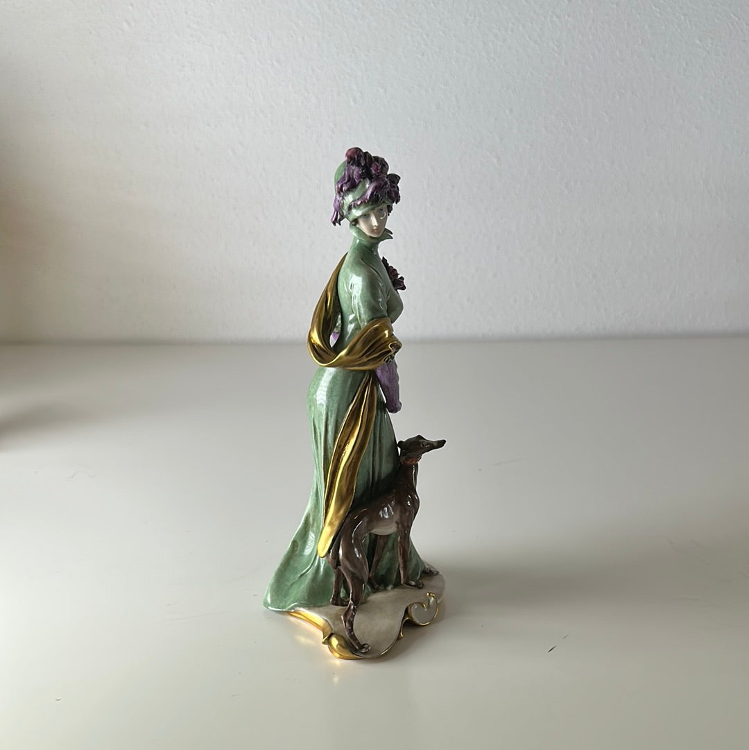 Beeld dame met hond, CapoDimonte (gesigneerd)