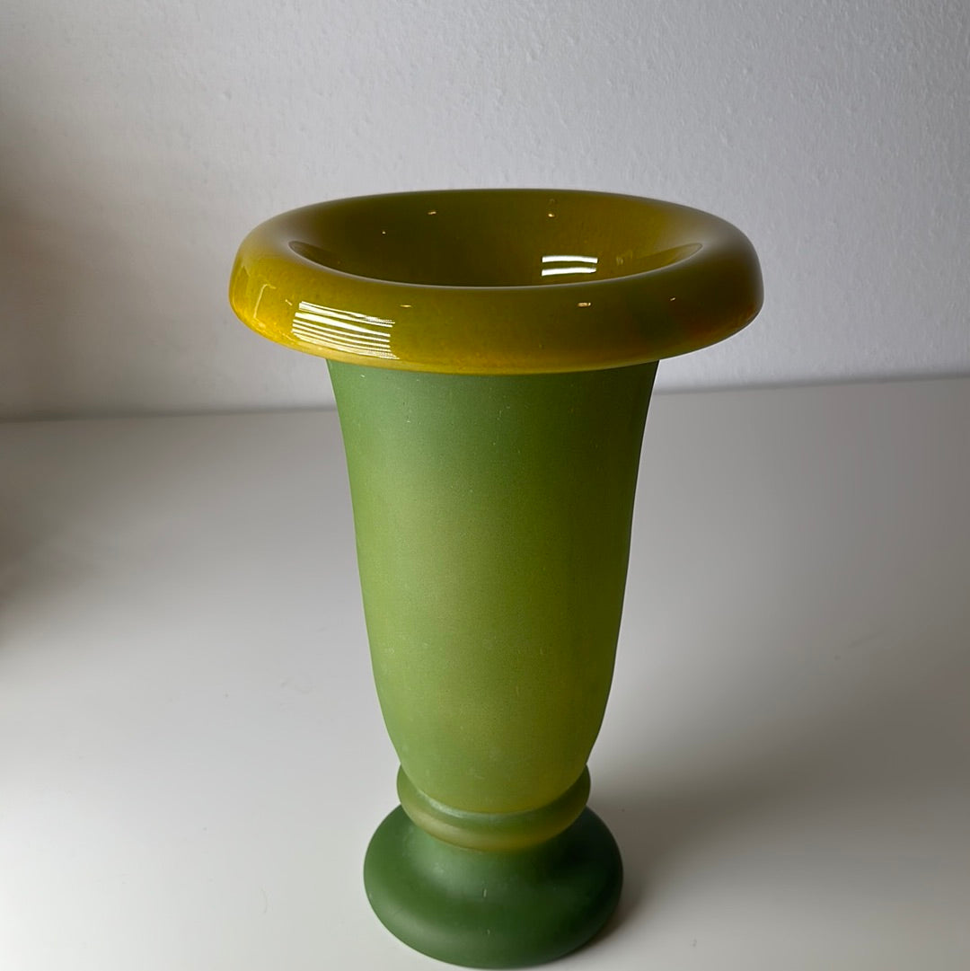 Groene vaas 'pate de verre'