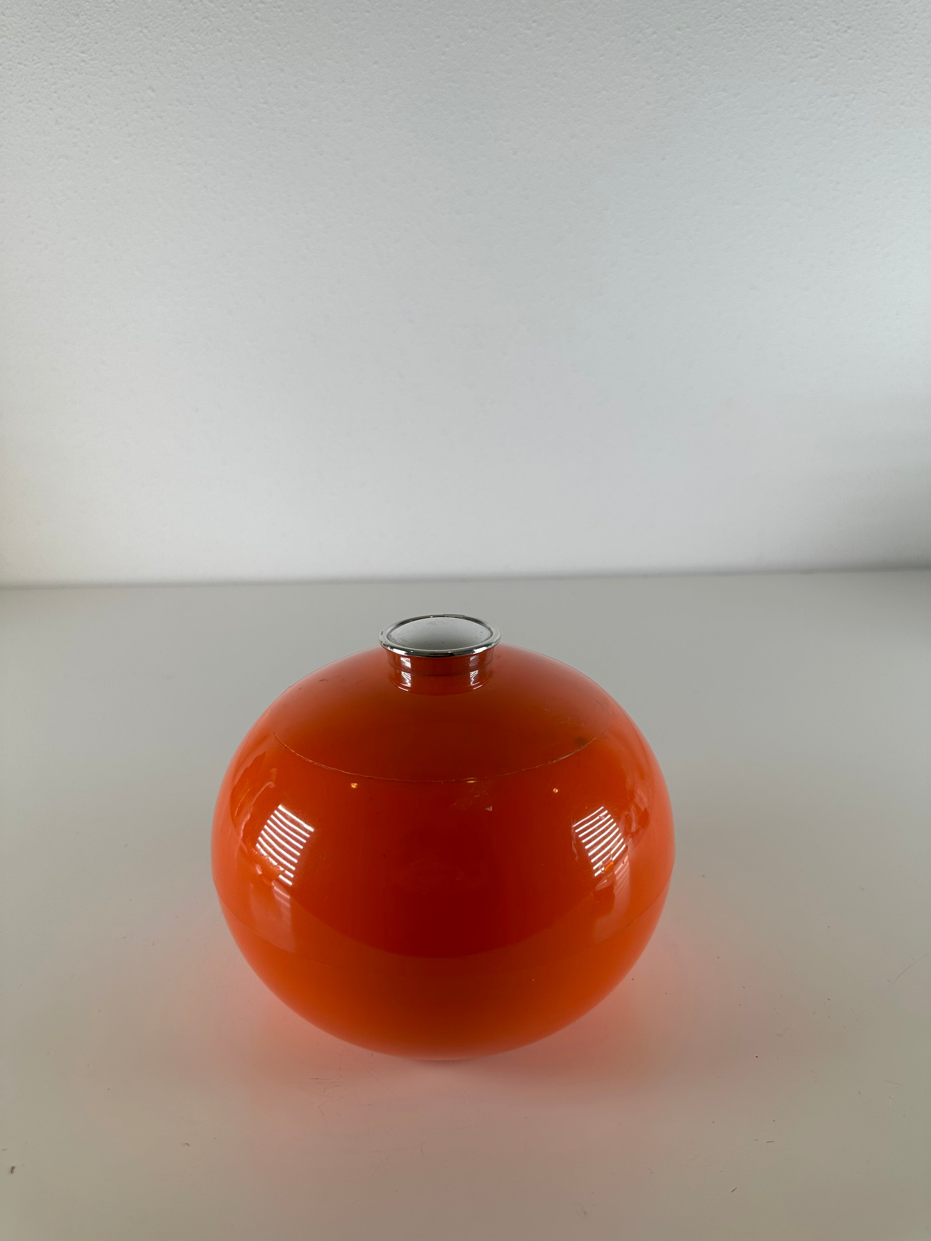 Oranje bonbon schaaltje