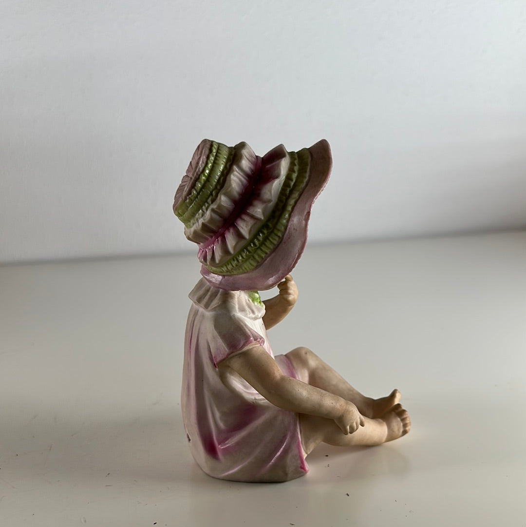 Meisje met de hoed (aardewerk)