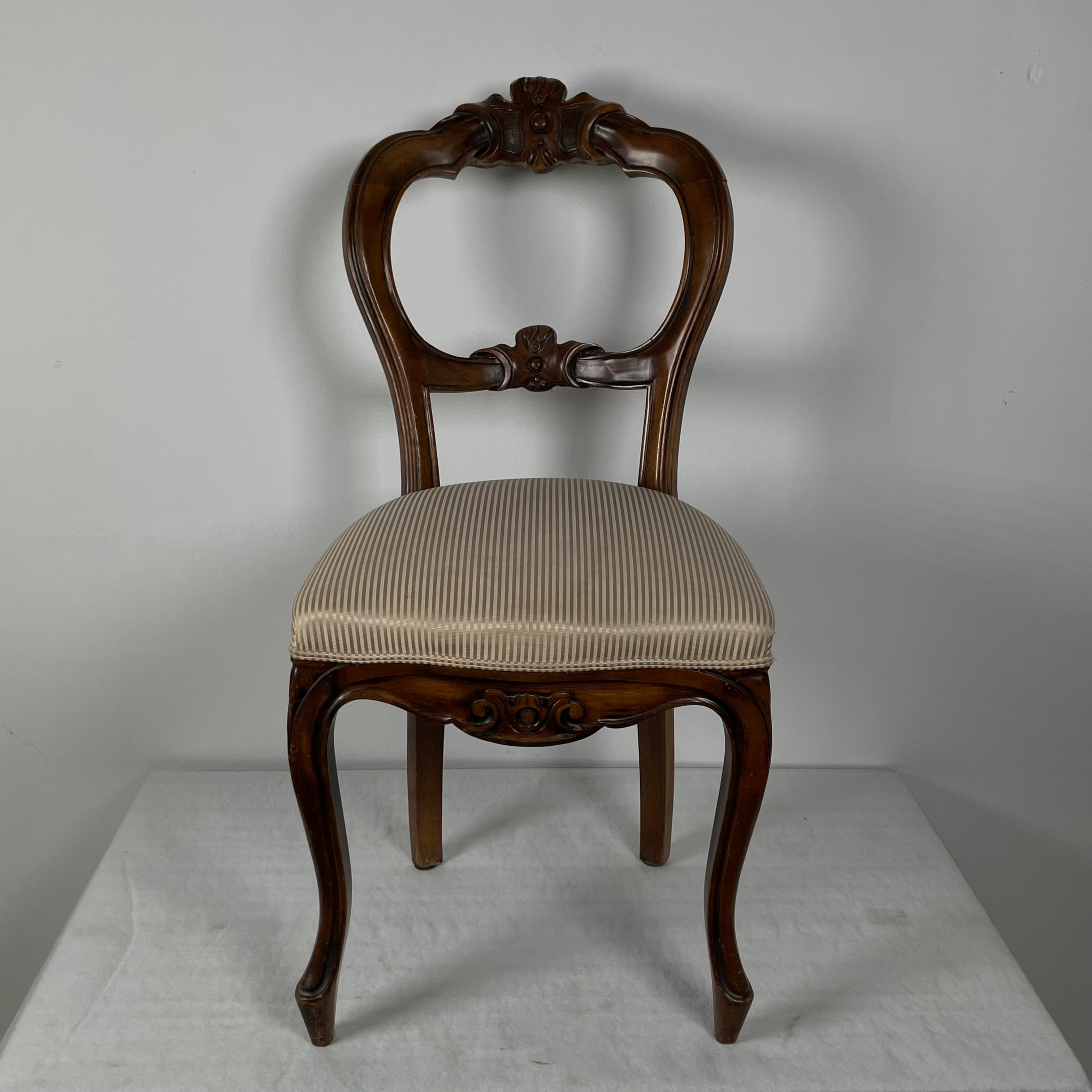 2 brocante stoeltjes