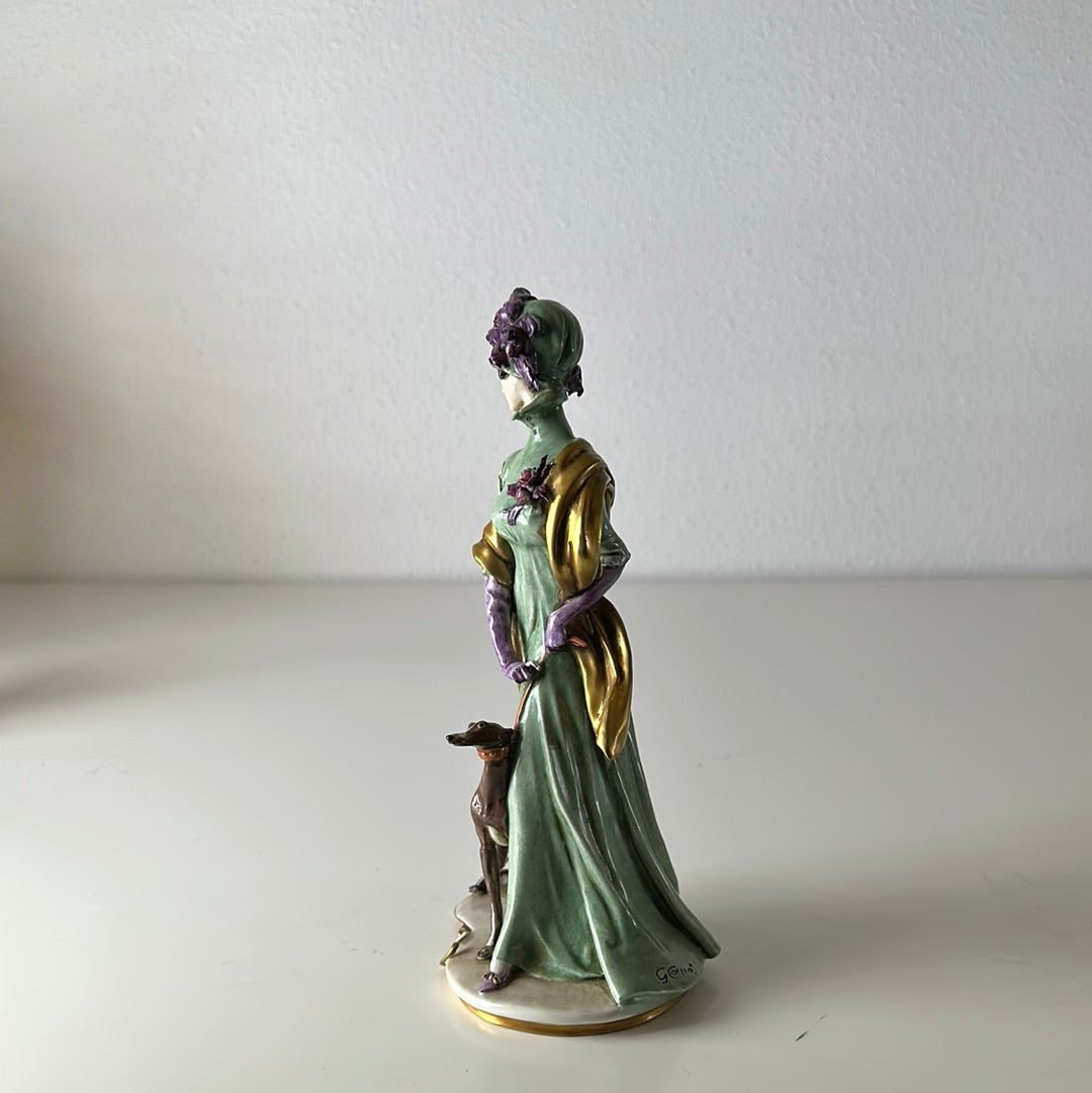 Beeld dame met hond, CapoDimonte (gesigneerd)