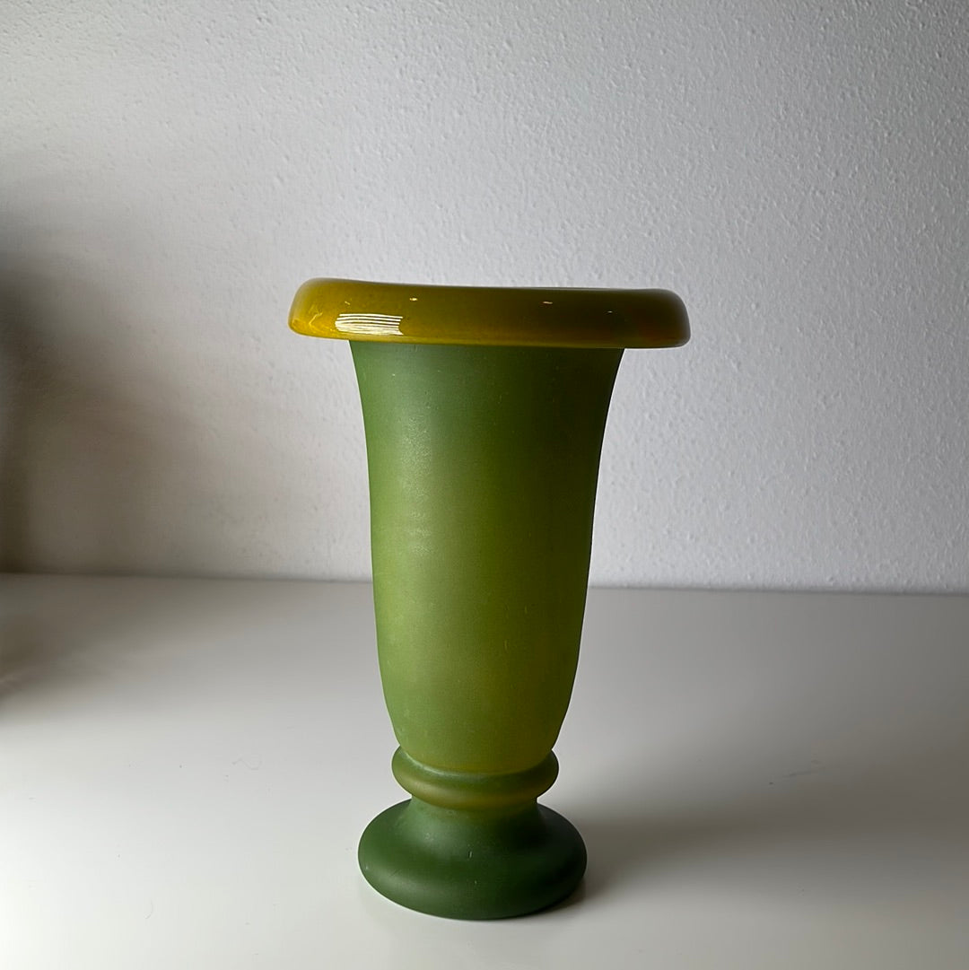 Groene vaas 'pate de verre'